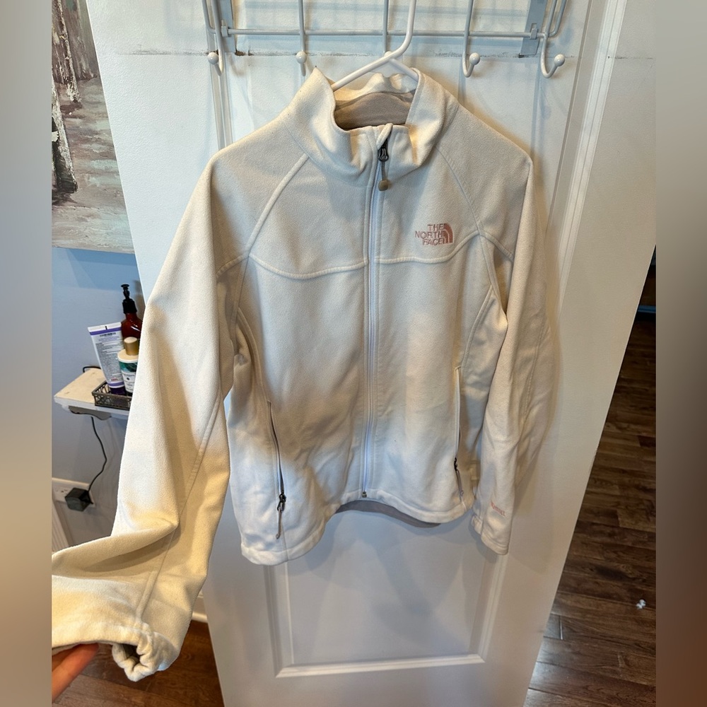 *GUC*Sz L*Northface white jacket